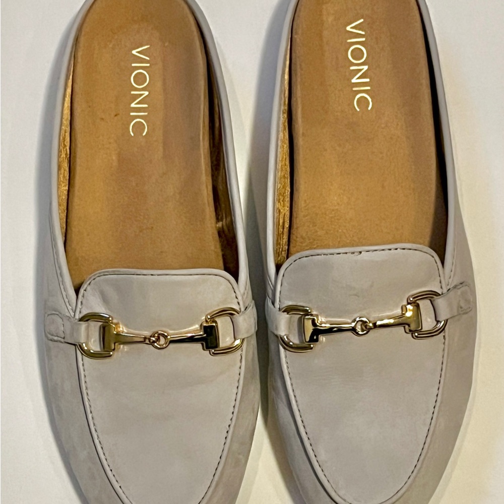 Vionic Women's Gray Loafers with Gold Accent